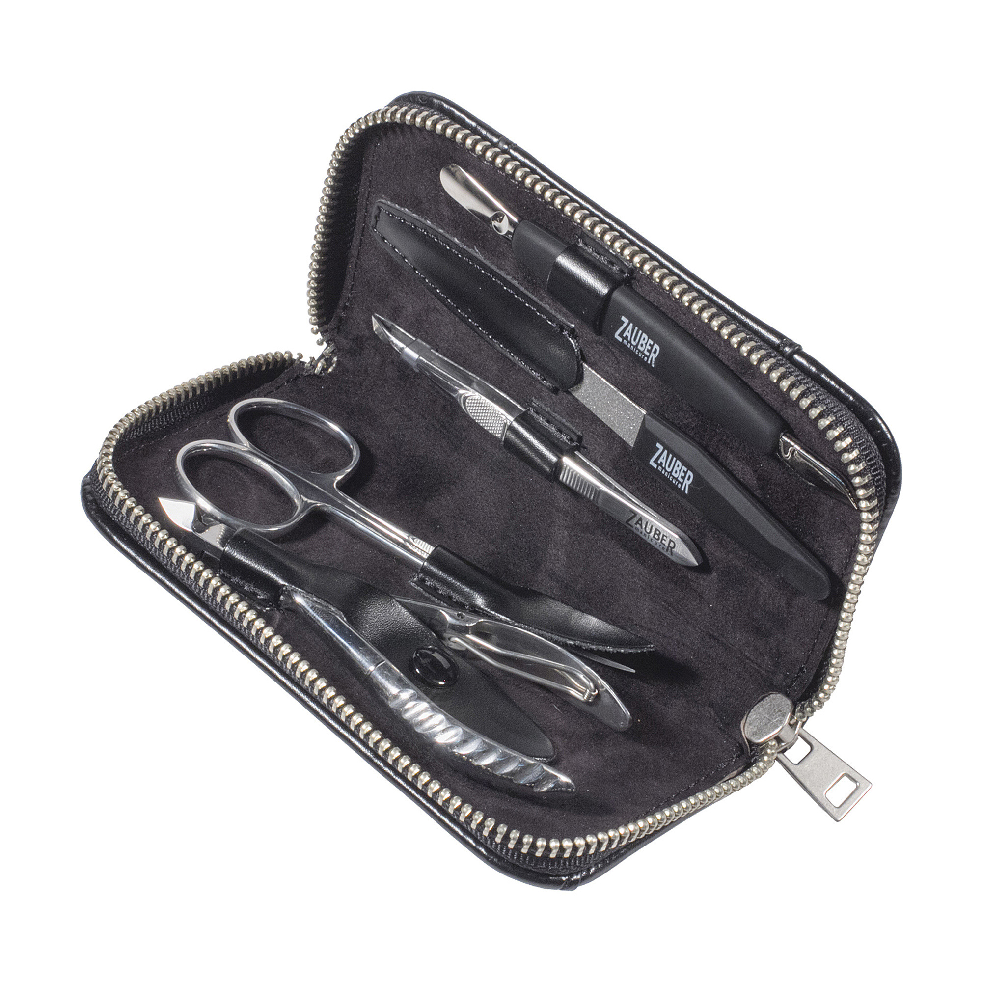 Манікюрний набір Zauber, 5 предметів, 13.5*7.5*2.5 см (MS-114)
Манікюрний набір Zauber, 5 предметів, 13.5*7.5*2.5 см (MS-114)