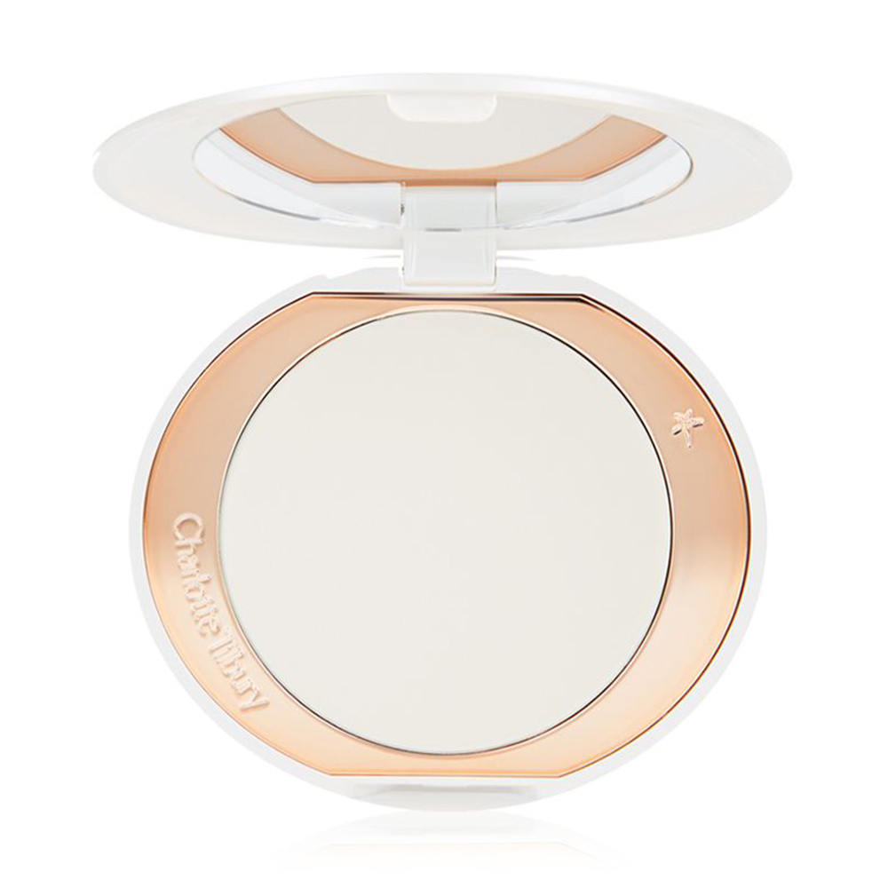 Компактна пудра для обличчя Charlotte Tilbury Airbrush Brightening Flawless Finish, Fair & Medium, 9 г
Компактна пудра для обличчя Charlotte Tilbury Airbrush Brightening Flawless Finish, Fair & Medium, 9 г
