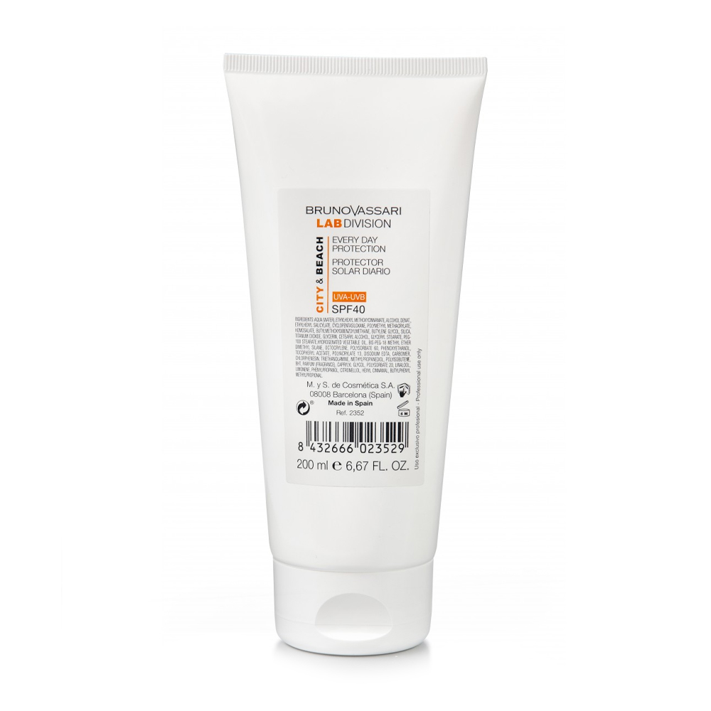 Сонцезахисний крем для обличчя Bruno Vassari City & Beach Everyday Protection Cream SPF 40, 200 мл
Сонцезахисний крем для обличчя Bruno Vassari City & Beach Everyday Protection Cream SPF 40, 200 мл