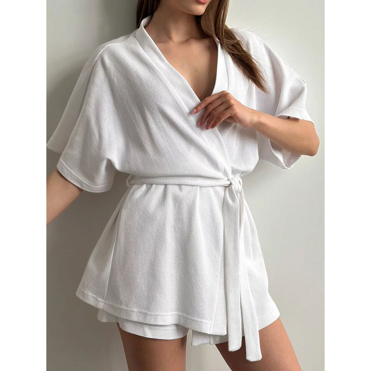 

Піжамний комплект жіночий Miso Waffle Шорти та халат, білий, розмір S/M (11464)