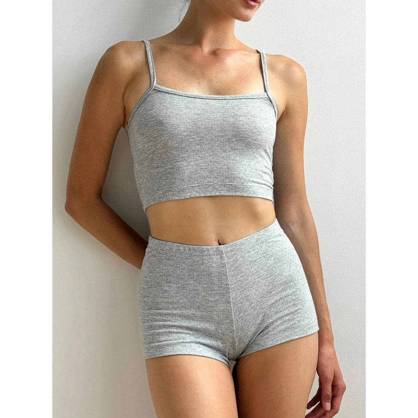 

Комплект жіночий Miso Ажурна рібана, топ та шорти, сірий, розмір M (13421)