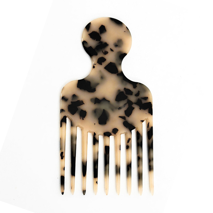 

Гребінець для волосся Miso Світлий лео, 14.5*7 см, 1 шт (N035/2)