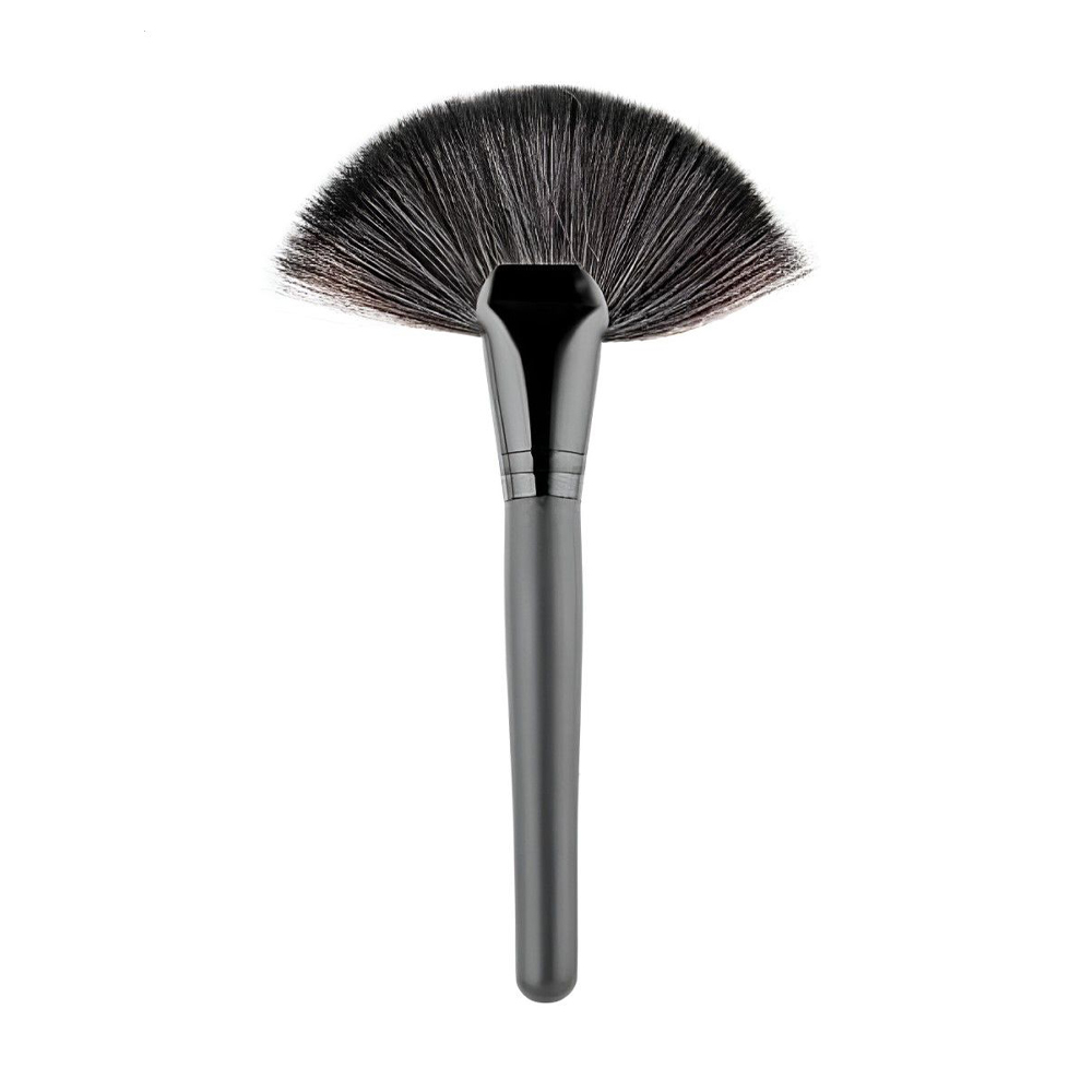 

Пензлик-віяло для макіяжу Cosmo Shop синтетичний чорний ворс, ручка чорна, 19 см, 1 шт (CS-120)