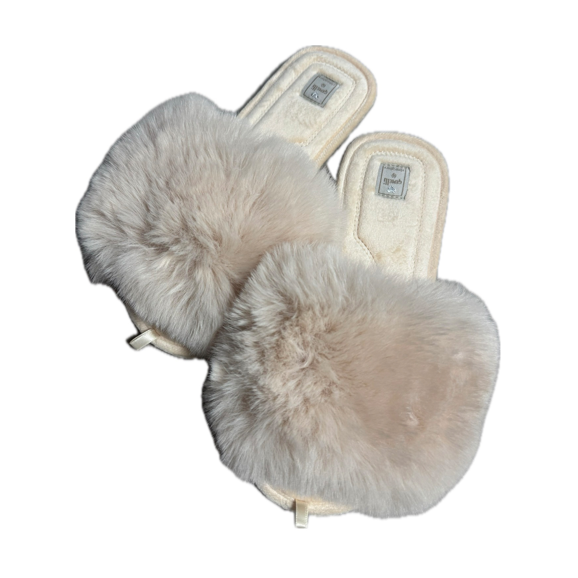 

Жіночі кімнатні капці Gemelli Марі, закриті, молочні, розмір 40