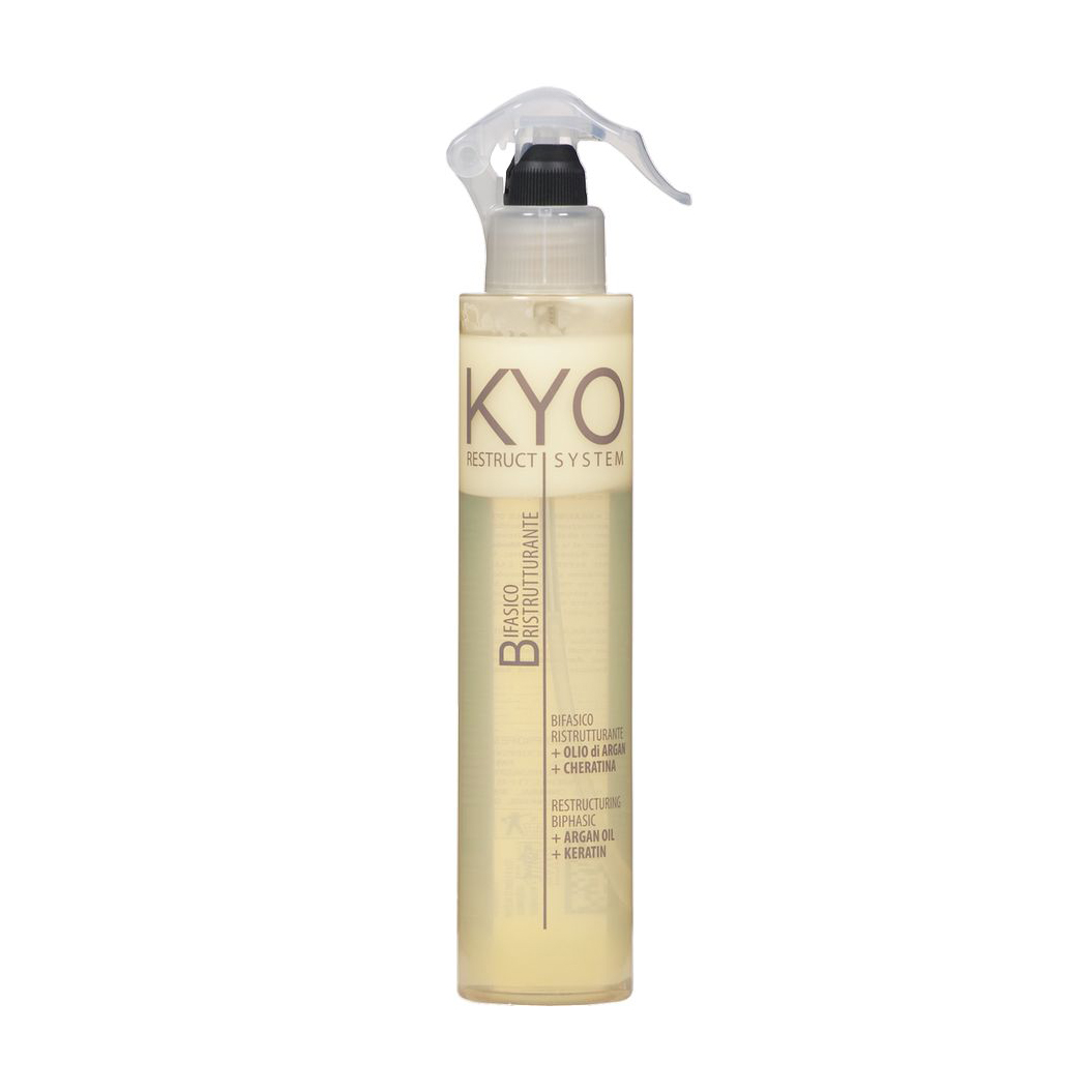

Незмивний спрей-кондиціонер для волосся KYO Restructuring Biphasic Conditioner, 250 мл