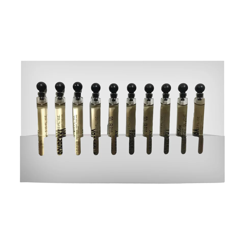 

Парфумований набір унісекс Burberry Signature Botanical Oud Storm, 10*4 мл