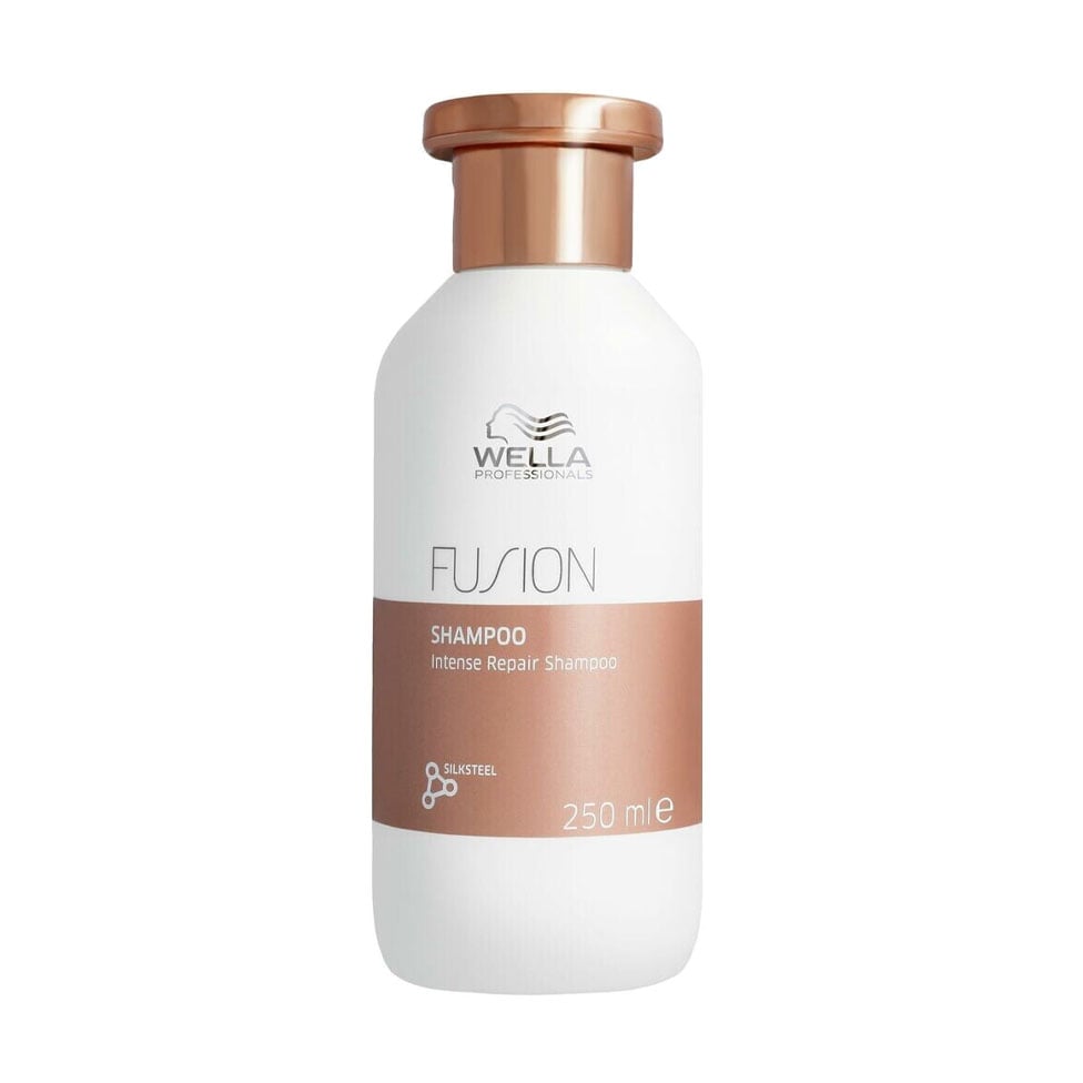 

Інтенсивний відновлювальний шампунь Wella Professionals Fusion Intense Repair Shampoo для пошкодженого волосся, з амінокислотами шовку, 250 мл