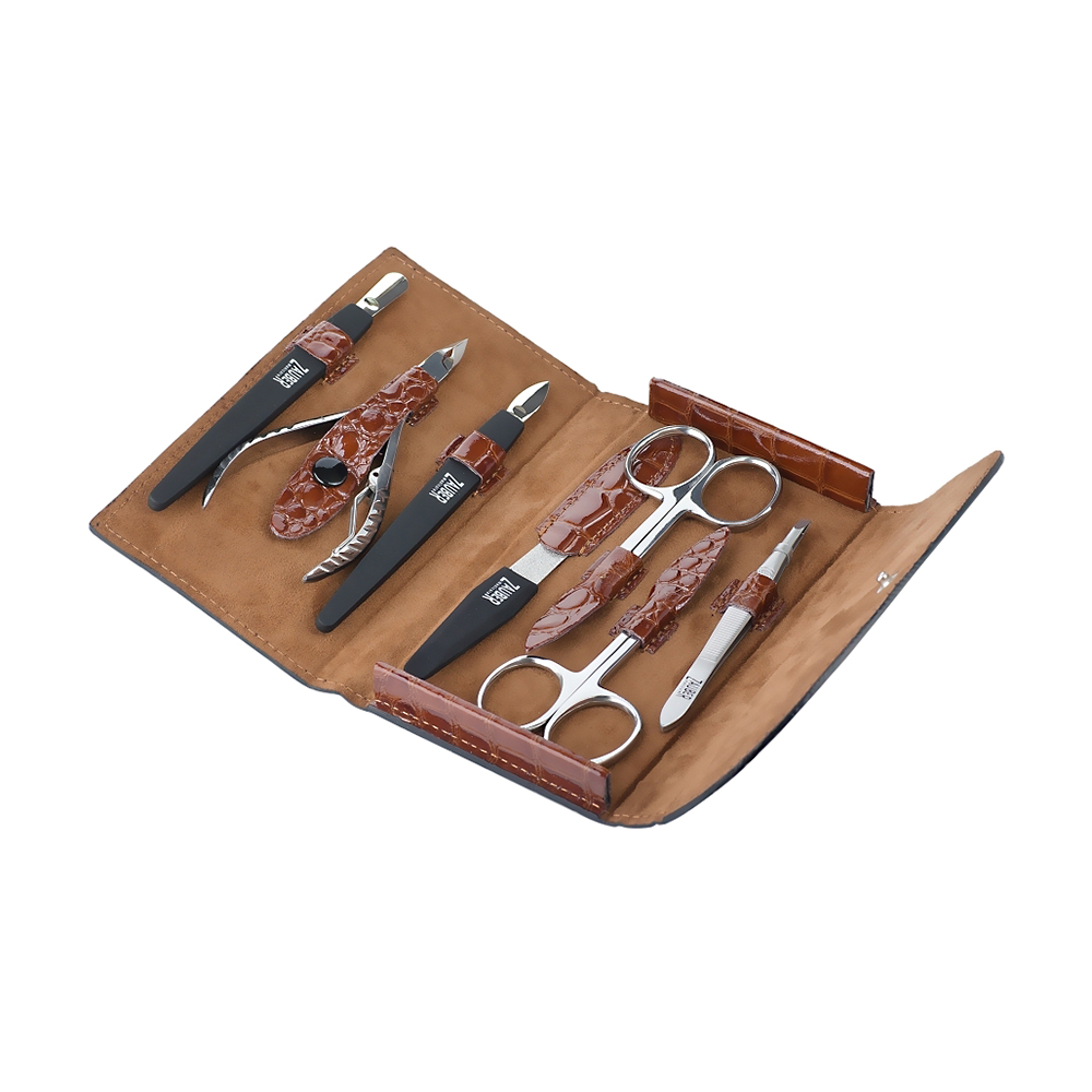 

Манікюрний набір Zauber, 7 предметів, 14.5*8.5*2.5 см (MS-807)