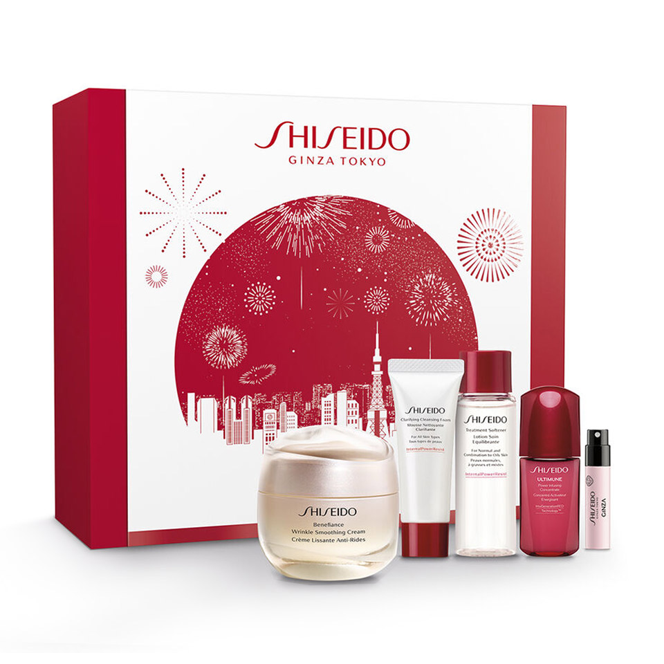 

Набір для обличчя Shiseido Ginza (крем, 50 мл + пінка, 15 мл + софтнер, 30 мл + концентрат, 10 мл + парфумована вода Ginza, 0.8 мл)