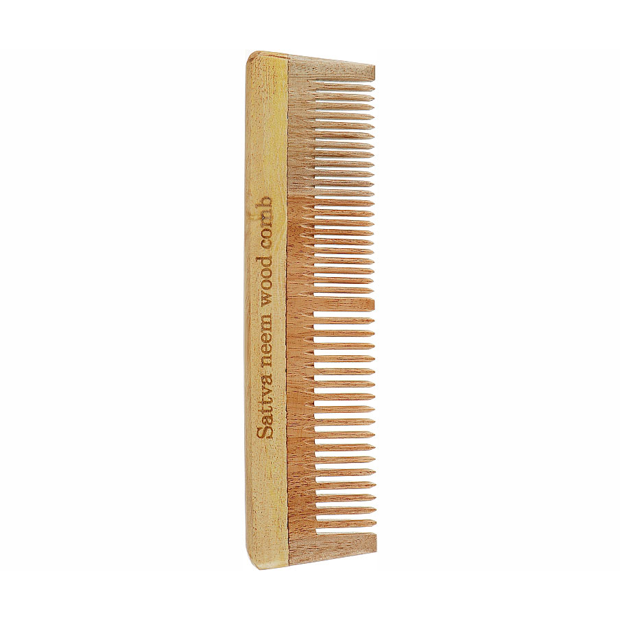 

Гребінь для волосся Sattva Neem Wood Comb дерев'яний, 19 см