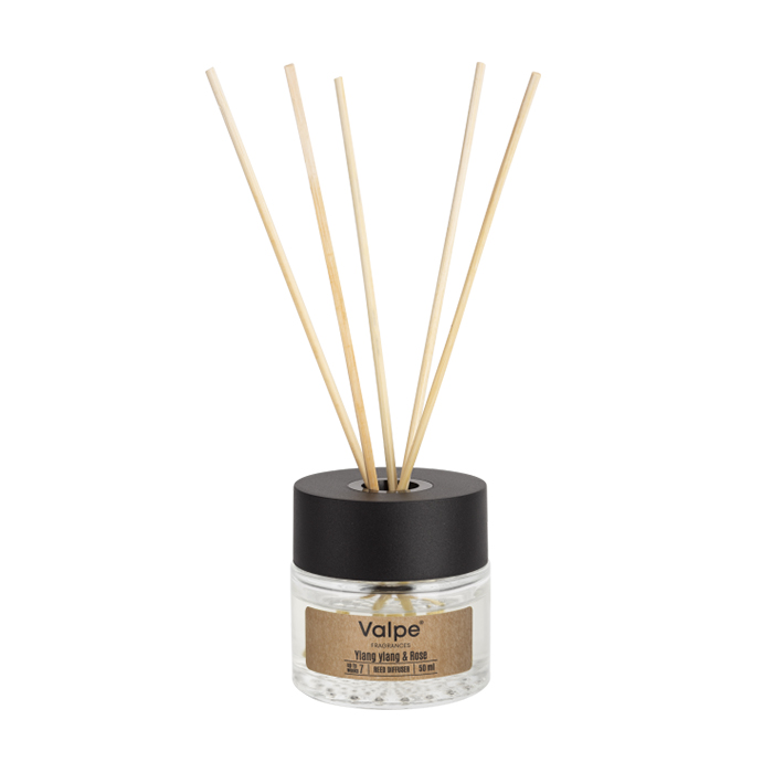

Аромадифузор Bispol Valpe Ylang Ylang & Rose Іланг-іланг та троянда, 50 мл (dz50-384)