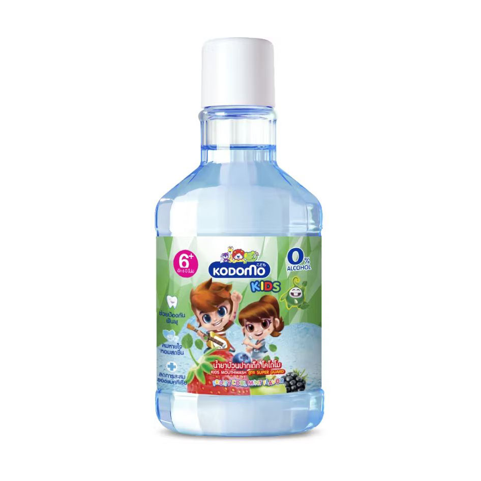 

Дитячий ополіскувач для ротової порожнини Kodomo Kids Mouthwash Strawberry Фруктово-м'ятний, від 6 років, 80 мл